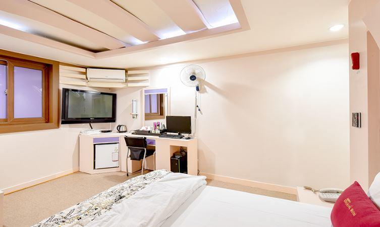 Motel Click 21 Busan Esterno foto