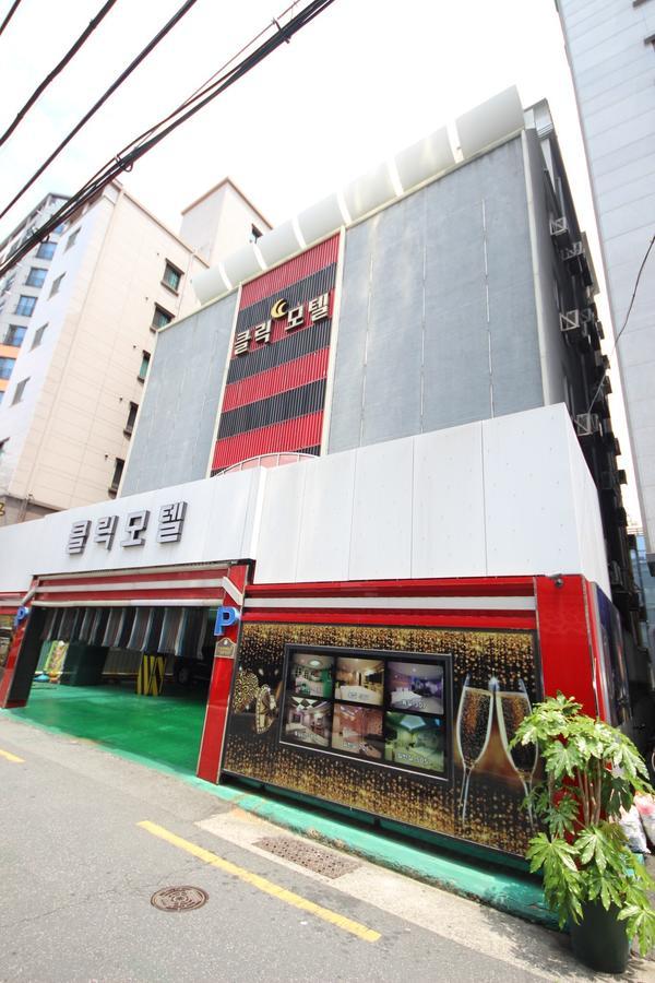 Motel Click 21 Busan Esterno foto