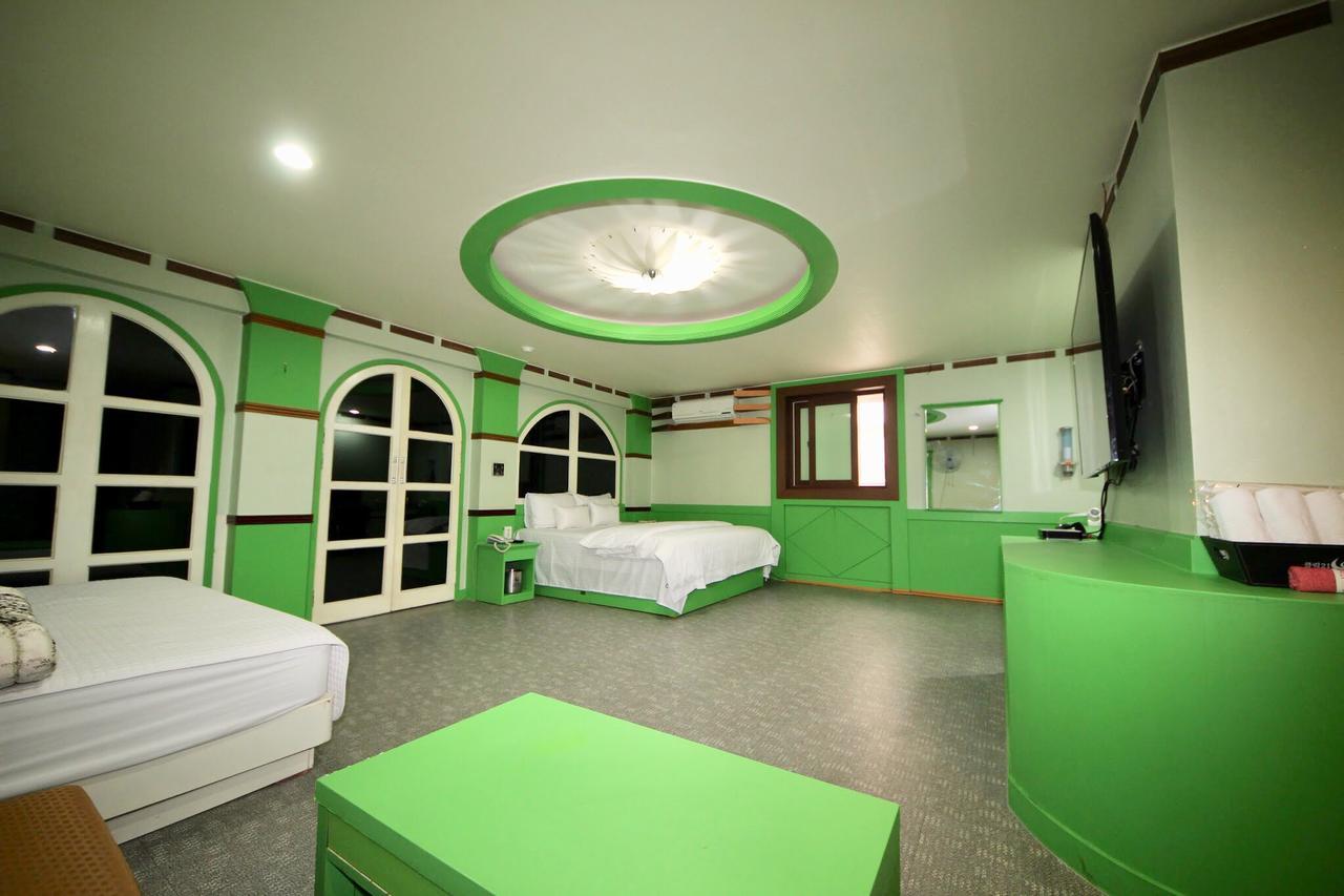 Motel Click 21 Busan Esterno foto